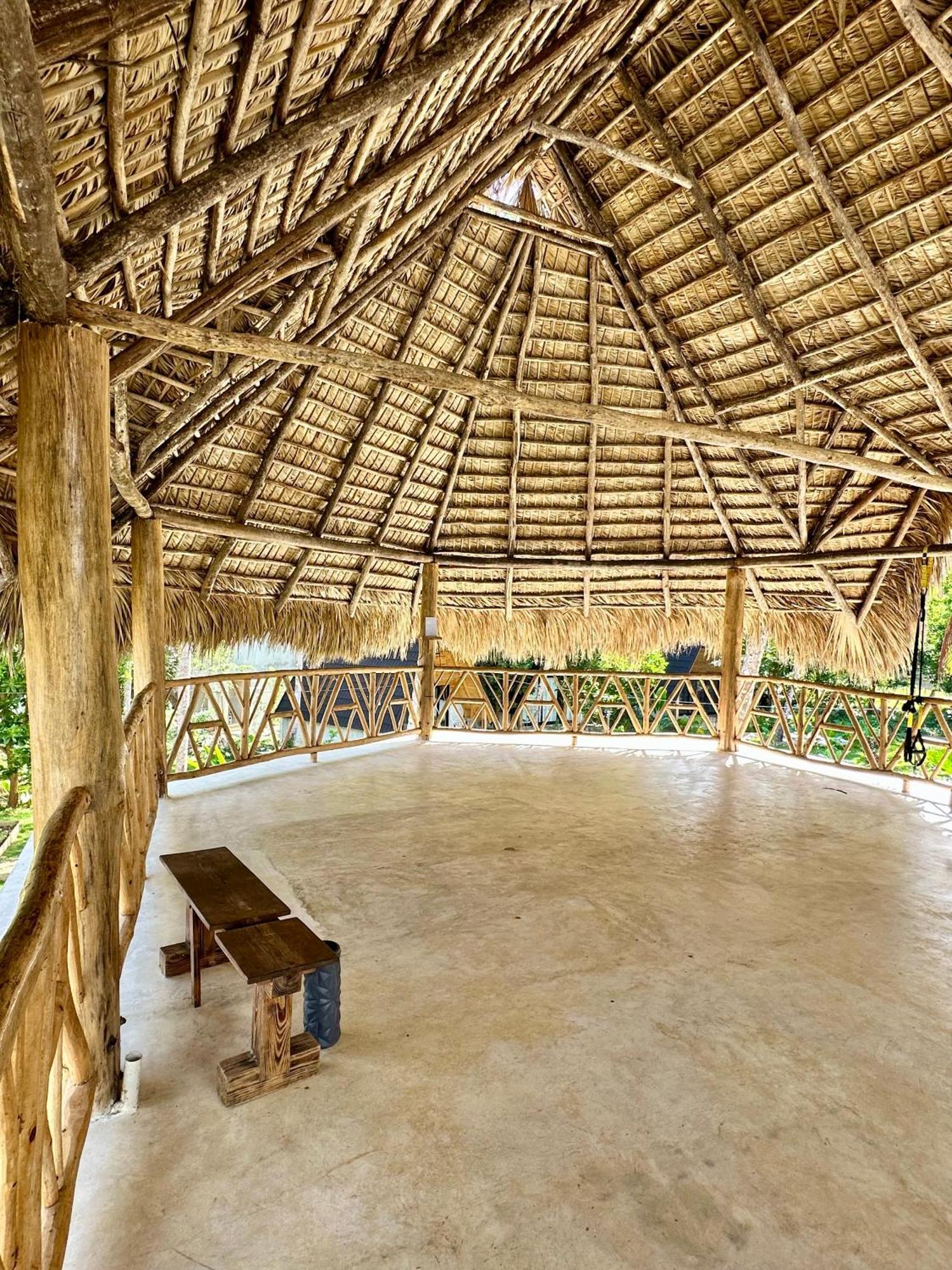 Leisy'S Garden Hostel & Rooms Samana Exterior foto